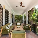 Sophora - 5 Minutes From Puerto Banus Villa *