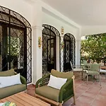 Villa Sophora - 5 Minutes From Puerto Banus *
