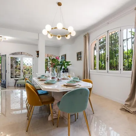 Villa Sophora - 5 Minutes From Puerto Banus